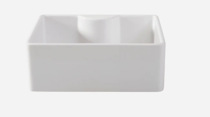 British Butler Sink with Tap Ledge - 595mm