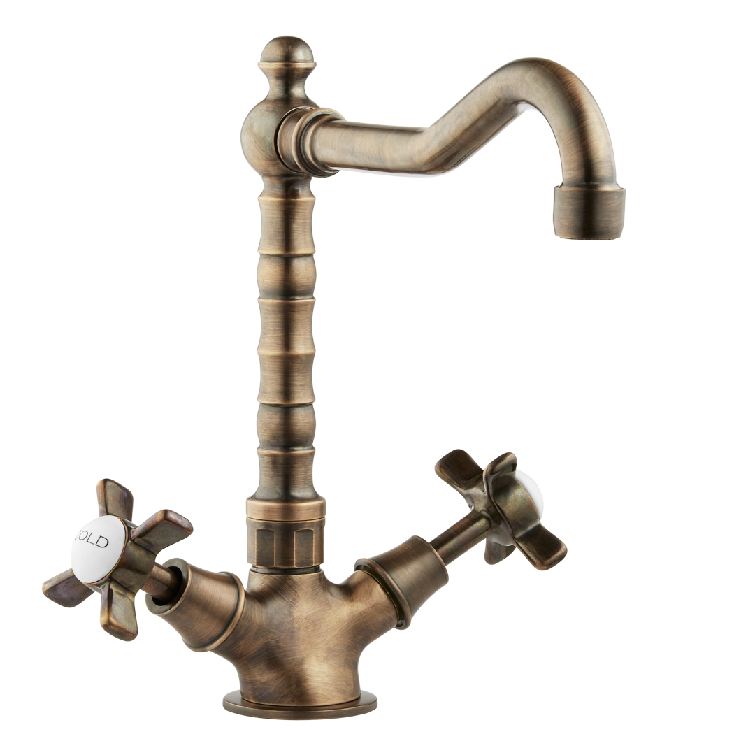 Country Kitchen Tap - Metal Levers